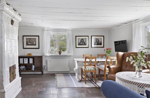 Borghamn House | 75 m² House ∙ 1 bedroom ∙ 2 guests