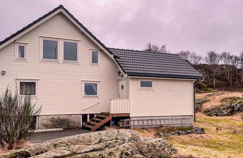 Askoy House | 8 person holiday home in hauglandshella