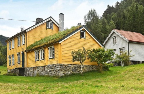 Møre og Romsdal House | 8 person holiday home in Liabygda-By Traum