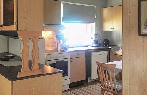 Sifjord House | 8 person holiday home in Kaldfarnes