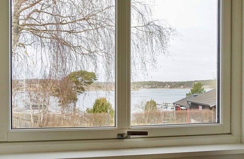 Lokholmen House | 8 person holiday home in STRÖMSTAD
