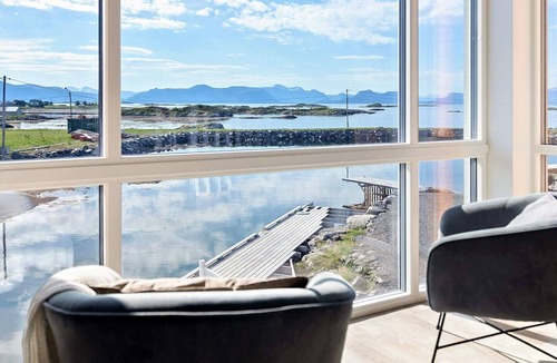 Sandoy House | 8 person holiday home in Sandøy