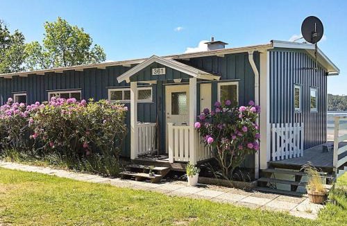 Ljungskile House | 8 person holiday home in LJUNGSKILE-By Traum