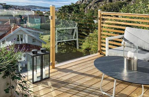 Ellos House | 8 person holiday home in ELLÖS