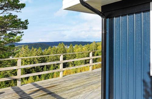 Henan House | 8 person holiday home in Henån-By Traum
