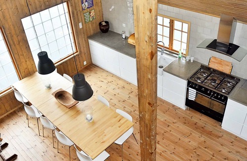 Aure House | 8 person holiday home in Lesund