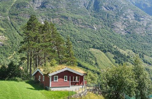 Olden House | 8 person holiday home in olden