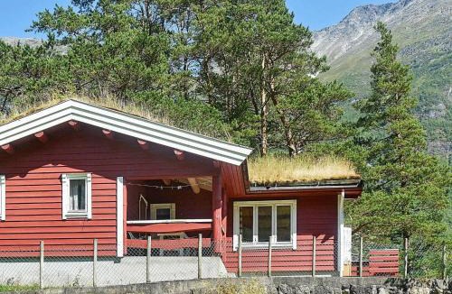Olden House | 8 person holiday home in olden