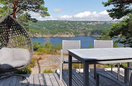 Risor House | 8 person holiday home in Risør-By Traum