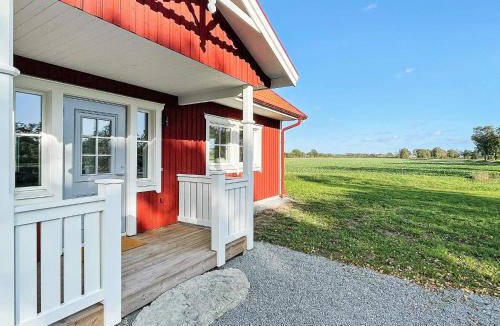 Sodvik House | 8 person holiday home in LÖTTORP-By Traum
