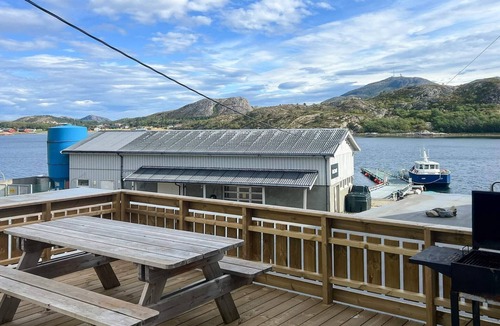 Oksvoll House | 8 person holiday home in Oksvoll