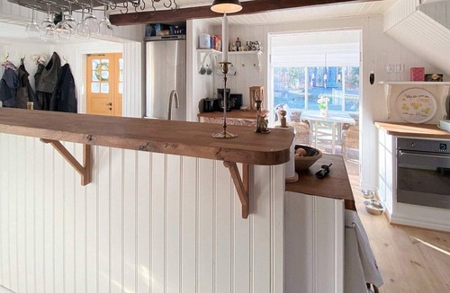 Hallabro House | 8 person holiday home in Hallabro