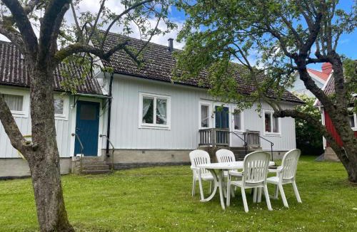 Kopingsvik House | 8 person holiday home in KÖPINGSVIK