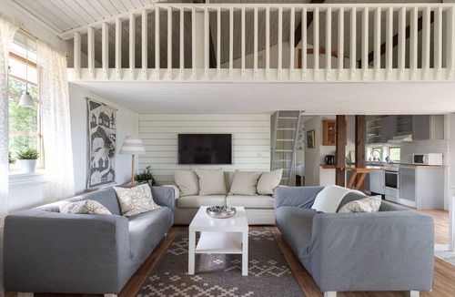 Hammar House | 84 m² House ∙ 3 bedrooms ∙ 8 guests