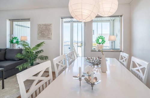 Klintehamn Apartment | 85 m² Apartment ∙ 2 bedrooms ∙ 6 guests