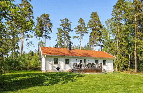 Lidkoping Municipality House | 88 m² House ∙ 2 bedrooms ∙ 6 guests