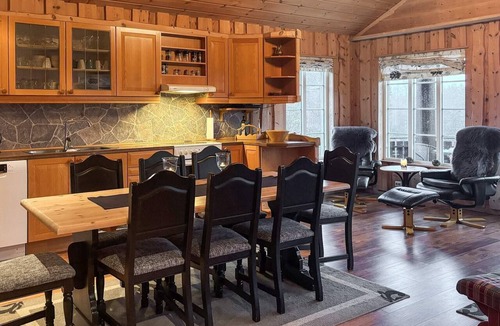 Marnardal House | 9 person holiday home in Bjelland
