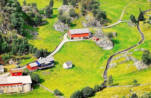 Vinnes House | 9 person holiday home in Reksteren