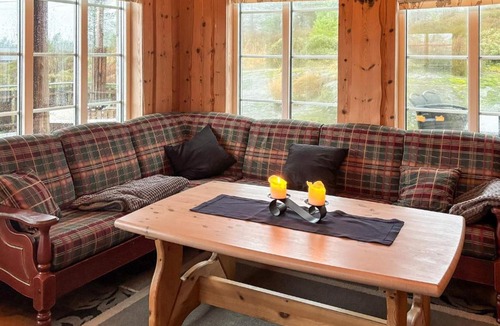 Marnardal House | 9 person holiday home in Bjelland