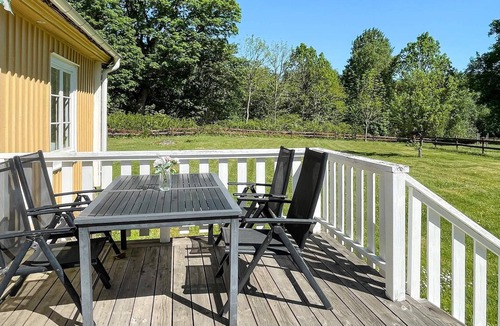 Gullabo House | 9 person holiday home in GULLABO