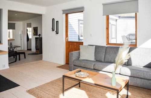 Hoor House | 90 m² House ∙ 2 bedrooms ∙ 6 guests