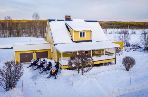 Blattnicksele House | 92 m² House ∙ 4 bedrooms ∙ 7 guests