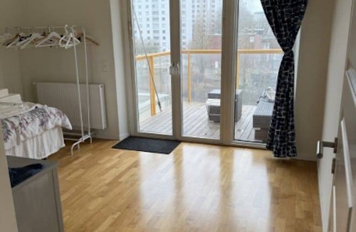 Vastra Frolunda Apartment | 94 m² Apartment ∙ 3 bedrooms ∙ 2 guests