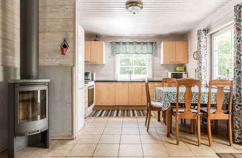 Olofstrom House | 95 m² House ∙ 2 bedrooms ∙ 6 guests
