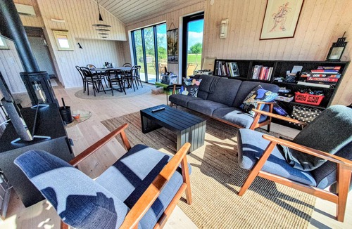 Lervik House | 98 m² House ∙ 3 bedrooms ∙ 6 guests