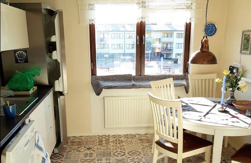 Paulistrom Apartment | A bright and quiet 60-square-meter vacation rental near Lake Ramsen (no TV or Wi-Fi), perfect for swimming