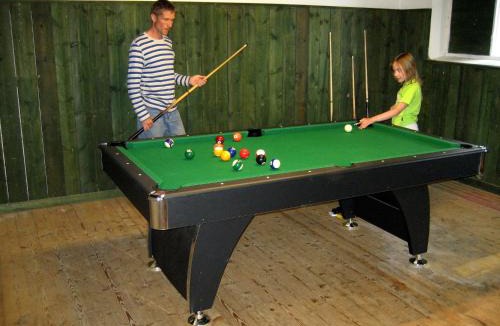 Letafors House | A Grand Getaway for Family and Friends