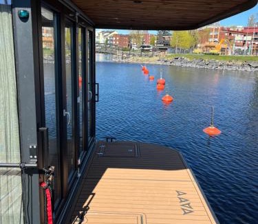 Savonlinna Boat Rental | Aava Floating Villa 25