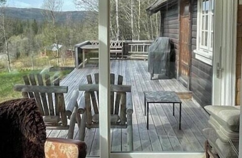 Sor-Aurdal House | Adventure cabin with canoe, bike & hikes