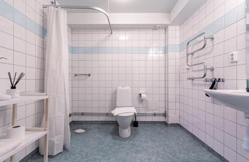 Katarina-Sofia Apartment | Affordable 2BR in eclectic SoFo - construction work