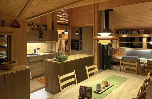 Vikberget House | Ål cabin with views of marshland and mountains