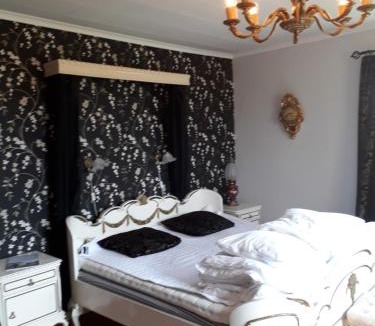 Stenungsund Municipality Bed & Breakfast | Älgbergets Bed & Breakfast