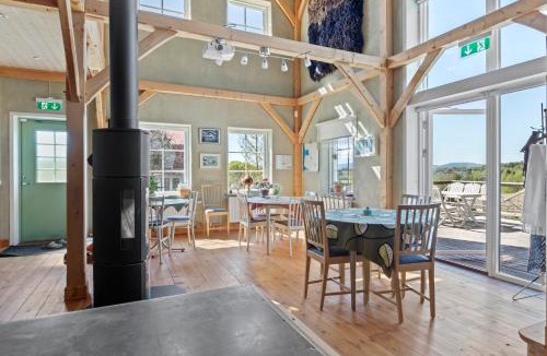 Bjartra Bed & Breakfast | Allsta Gård Kretsloppshuset B&B