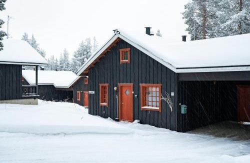 Sirkka Apartment | Alpine Cottage by Aavalevi