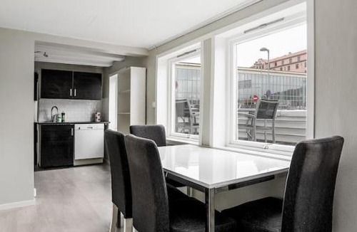 Engen Apartment | Amazing, central house with big private balcony