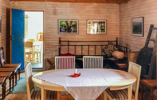 Undal House | Amazing Home In Åkerberga