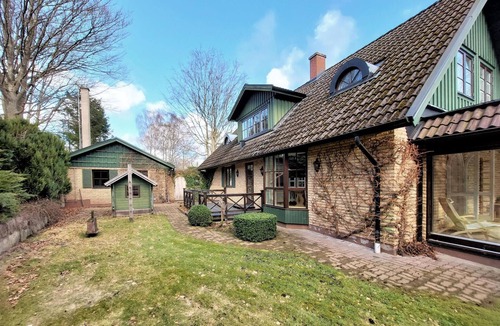 Orkelljunga Municipality House | Amazing home in åsljunga with kitchen