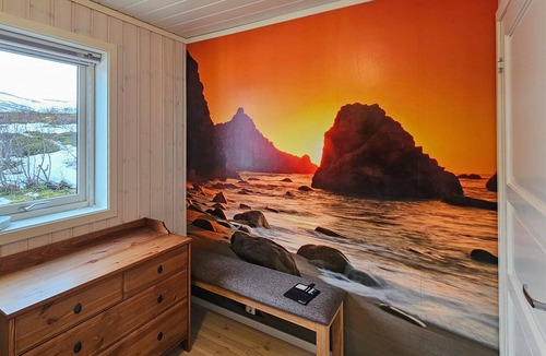 Nordmela House | Amazing home in Bleik with lake view