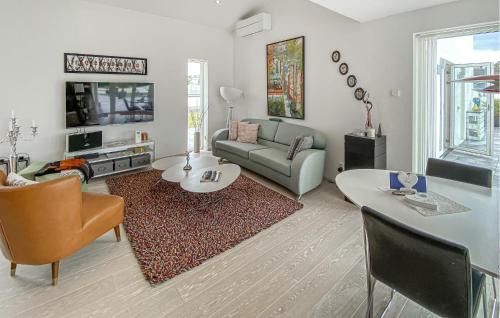 Borgholm House | Amazing Home In Borgholm