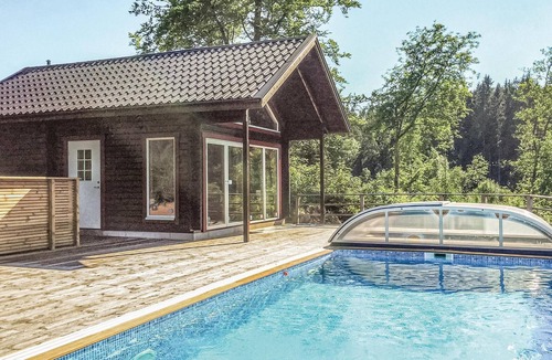 Dalsjofors House | Amazing home in Dalsjöfors with sauna