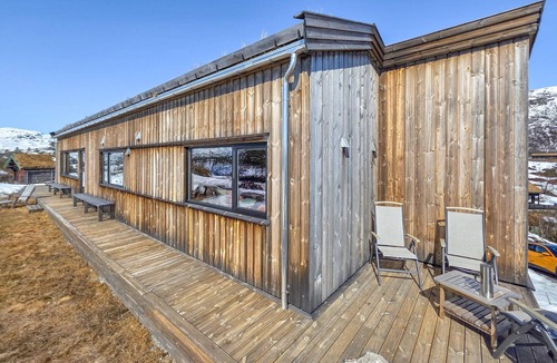 Vinje House | Amazing home in Edland with WiFi