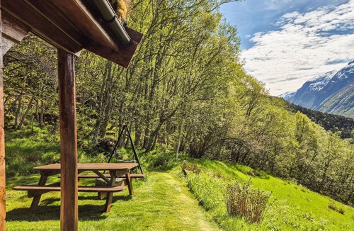 Nesset House | Amazing home in Eikesdal with ethernet internet