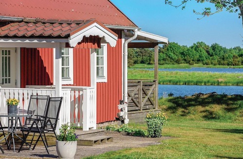 Fagelmara House | Amazing home in Fågelmara with WiFi