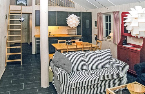 Sor-Fron House | Amazing home in Gålå with sauna