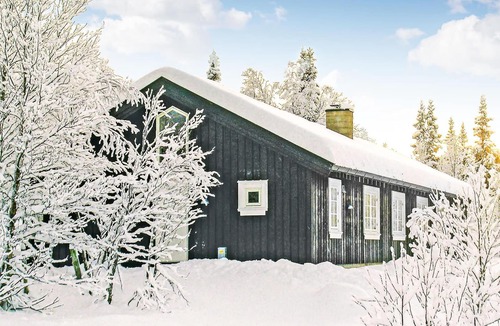 Sor-Fron House | Amazing home in Gålå with sauna