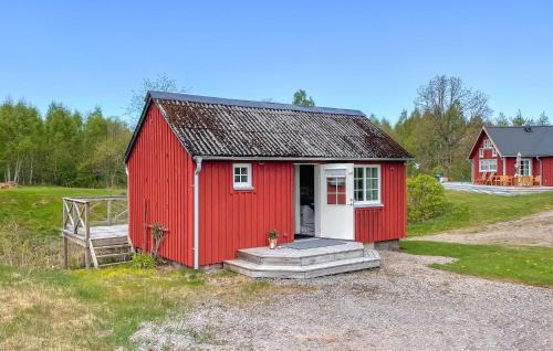 Sloinge House | Amazing Home In Getinge With Wifi
